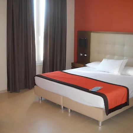 Hotel Tiber Fiumicino Esterno foto