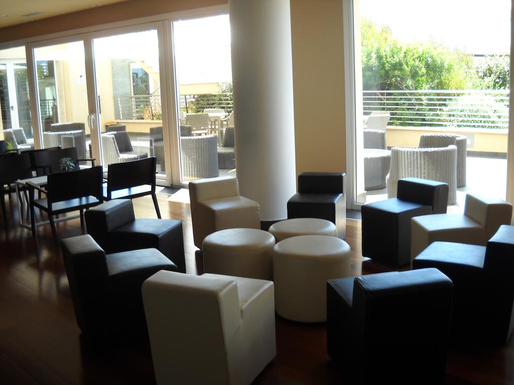 Tiber 4* Fiumicino